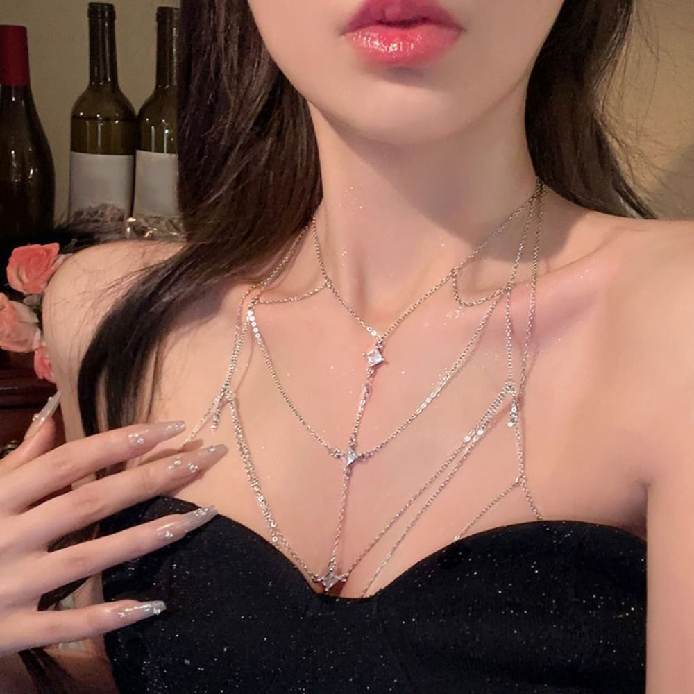 Glitter Rhinestone Bust Chain  - đánh giá và giá Body Jewelry Trend
