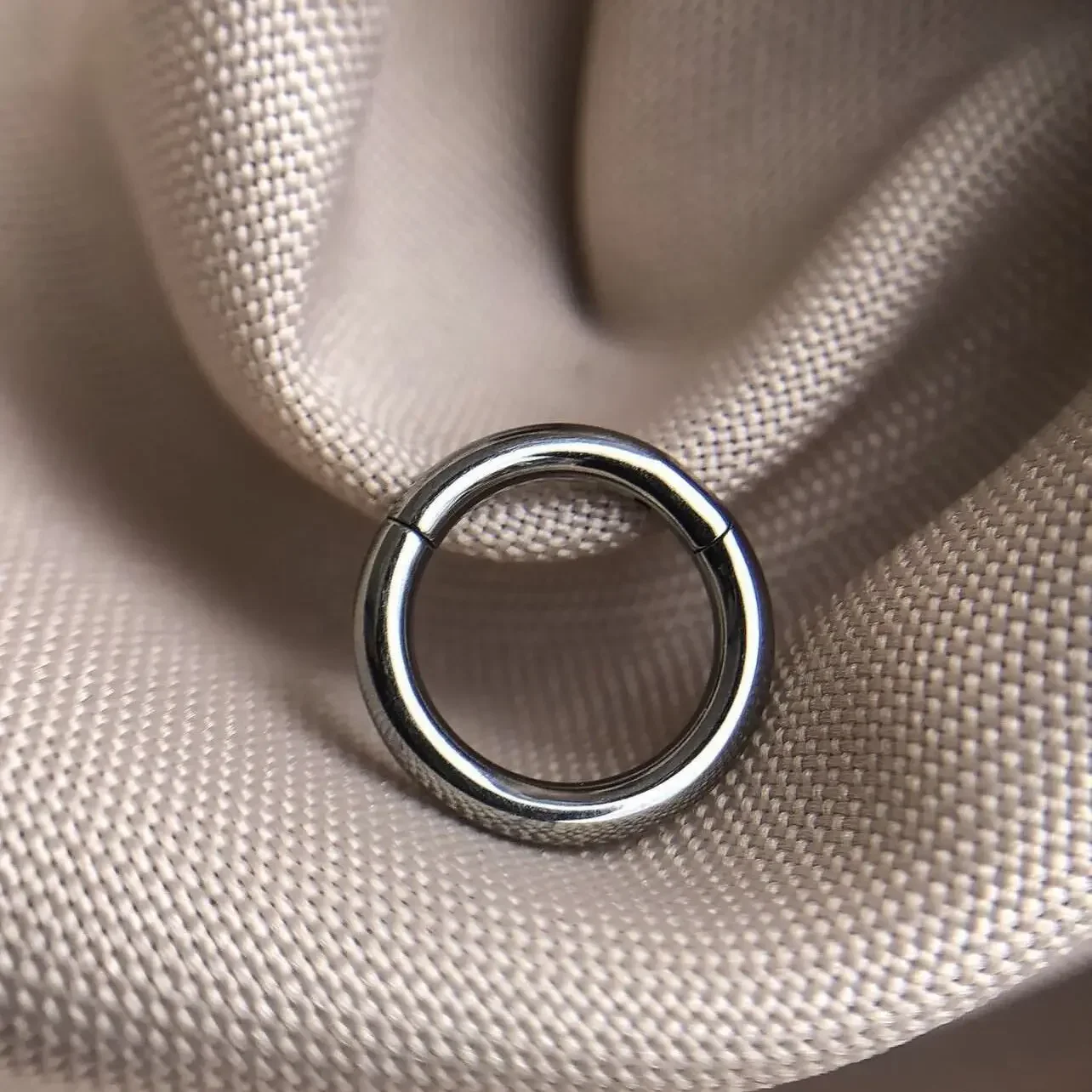 G23 Titanium Nose Ring 14G 16G - đánh giá và giá Body Jewelry Septum