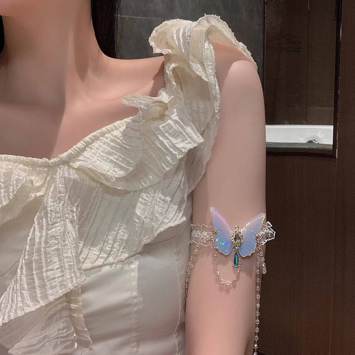 Fashionable Butterfly Pattern  - đánh giá và giá Body Jewels