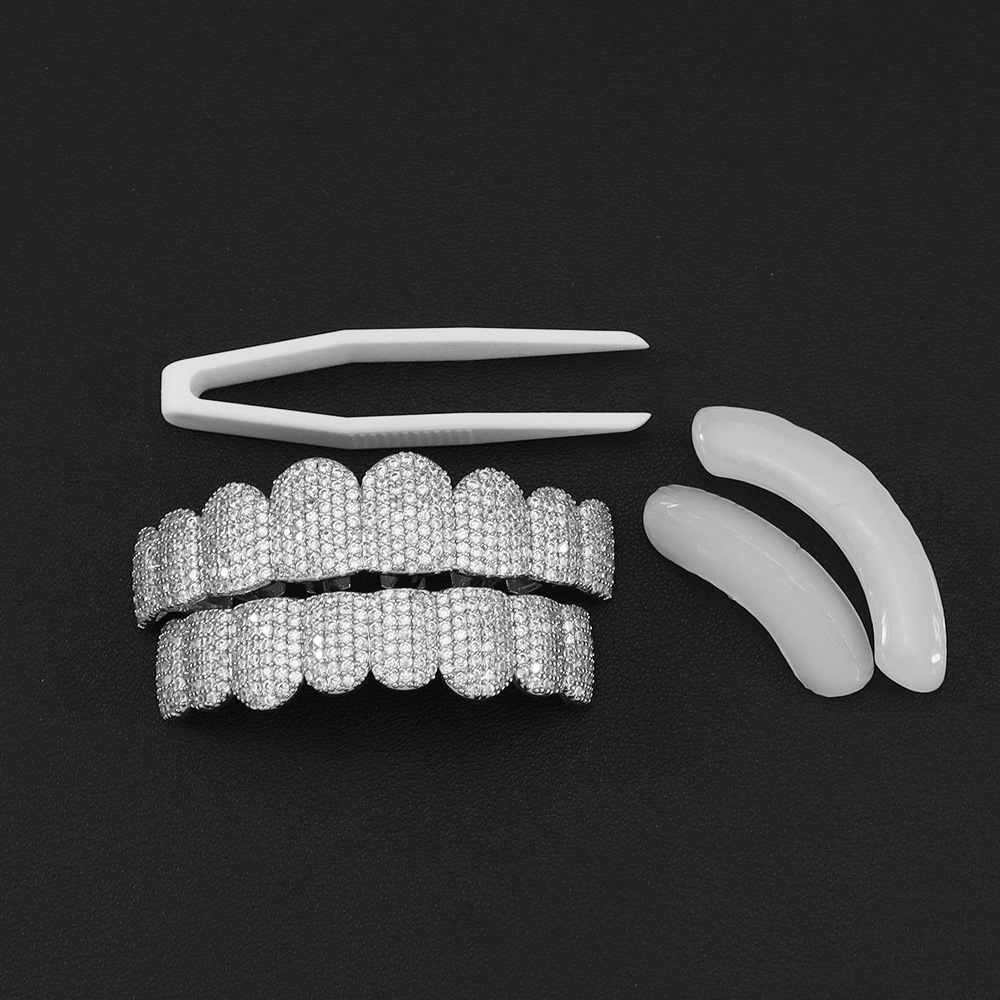 Silver Plated Full Iced Out CZ - đánh giá và giá Body Jewelry Art